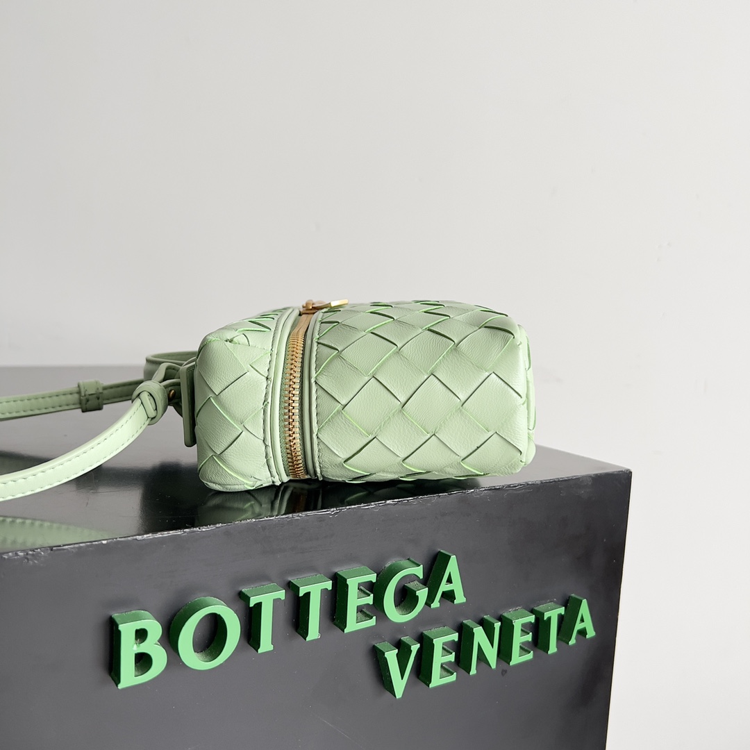 Bottega Veneta Cosmetic Bags